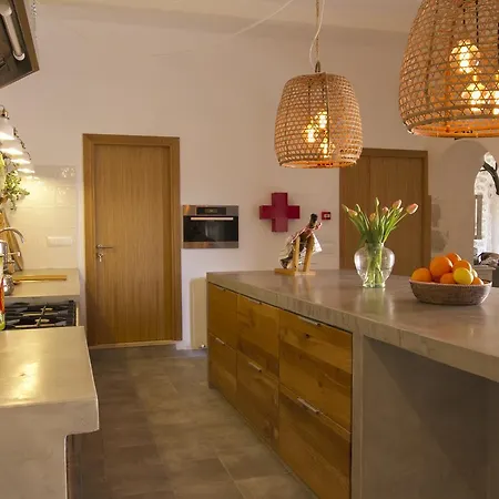 Hotel The Pink Pepper Tree 3*