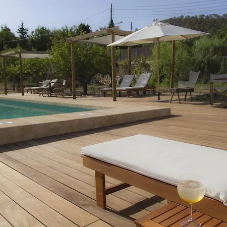The Pink Pepper Tree Hotel Lloseta