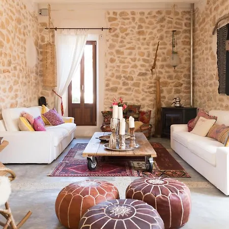 The Pink Pepper Tree Hotel 3*